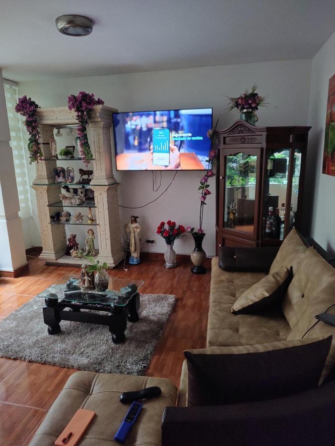 Noras Homestay Laureles 메딜린 외부 사진