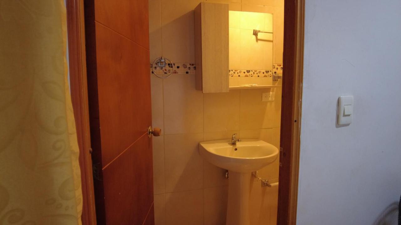 Noras Homestay Laureles 메딜린 외부 사진
